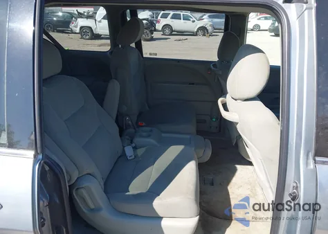 2008 Honda Odyssey Ex z USA, uszkodzony, nr VIN 5FNRL38428B073164